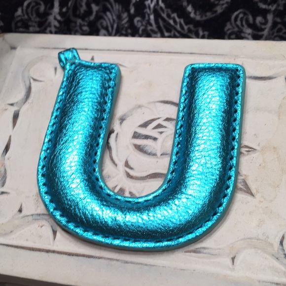 Brighton Jewelry - Brighton “U”